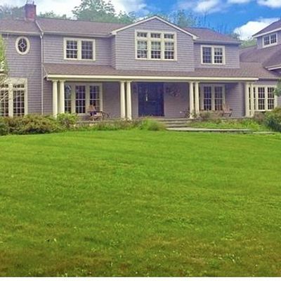 173 Farmingville Rd, Ridgefield, CT 06877