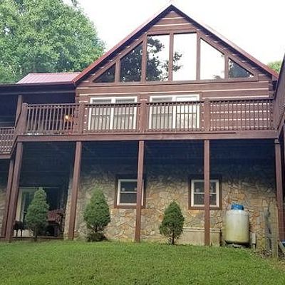 1110 Cherry Springs Lane, Trade, TN 37691