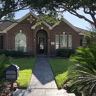 16802 Park Island Ct, Tomball, TX 77377