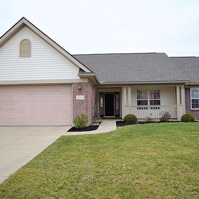 905 Red Deer Trl, Piqua, OH 45356