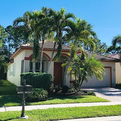 8211 Bellafiore Way, Boynton Beach, FL 33472