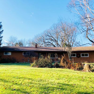 N6975 Neupert Rd, Lake Mills, WI 53551