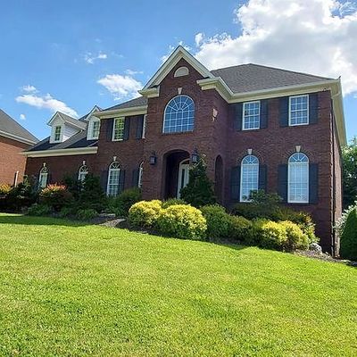 112 Reed Cir, Johnson City, TN 37601