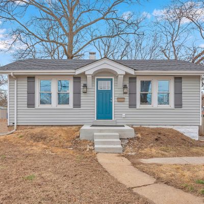 1051 Charleville Ave, Saint Louis, MO 63119