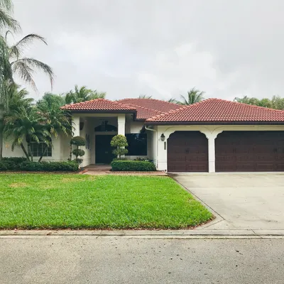 10466 Nw 48 Th Pl, Coral Springs, FL 33076