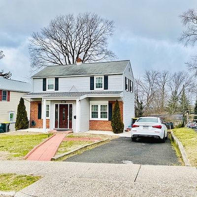 303 Silver Ave, Willow Grove, PA 19090