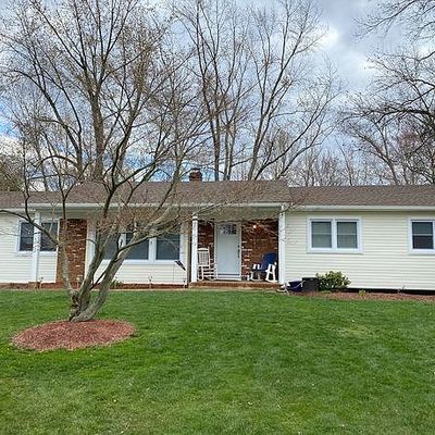 7 Riley Rd, Morganville, NJ 07751