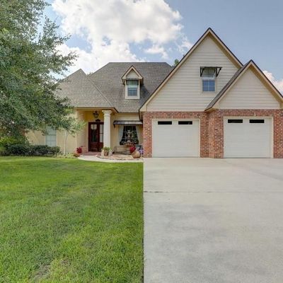 115 Maple Grove Ln, Youngsville, LA 70592