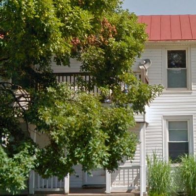 719 W 3 Rd St, Washington, MO 63090