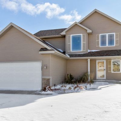 604 Nw 10 Th Cir, Grimes, IA 50111