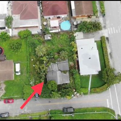 8415 Nw 24 Th Pl, Miami, FL 33147