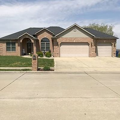 1206 Corinne Ln, New Baden, IL 62265