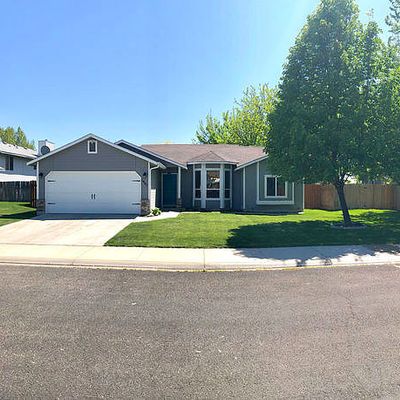 1401 E Drucker St, Meridian, ID 83642