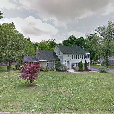 308 Dogwood Ln, Wallingford, PA 19086