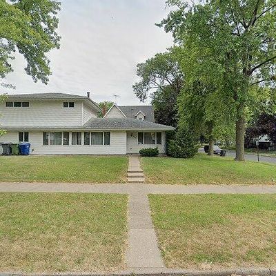 602 9 Th Ave S, Clinton, IA 52732