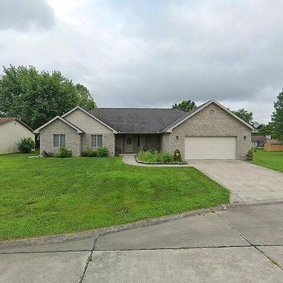 5605 N Vista View Dr, Muncie, IN 47304