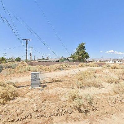 21339 Neuralia Rd, California City, CA 93505