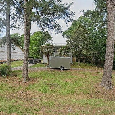 10513 Bayou Cir, Diamondhead, MS 39525