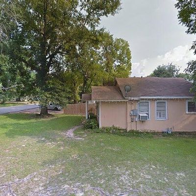 307 Whippoorwill Ave, Henderson, TX 75652