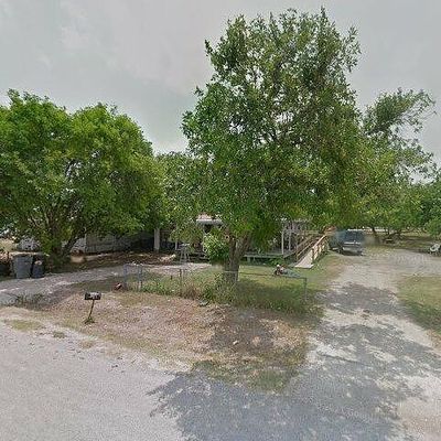 1040 Nevada St, Mathis, TX 78368