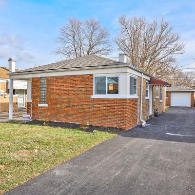 12617 S Bishop St, Calumet Park, IL 60827