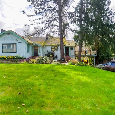 1423 S 223 Rd St, Des Moines, WA 98198