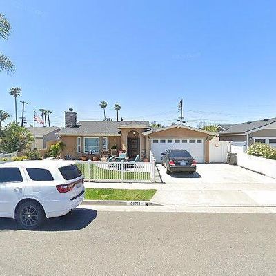 20701 Egret Ln, Huntington Beach, CA 92646