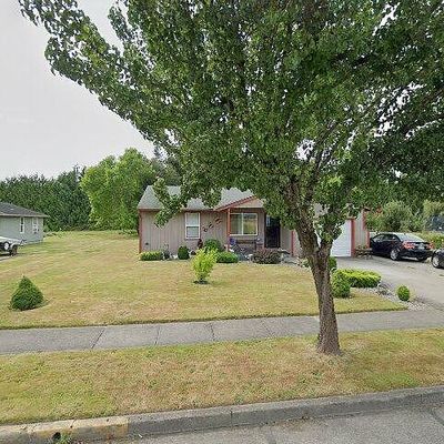 2219 Robbins St, Longview, WA 98632