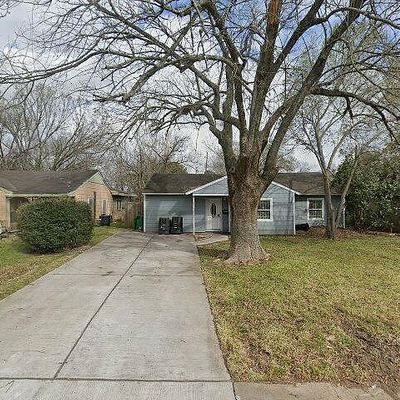 5131 Nassau Rd, Houston, TX 77021