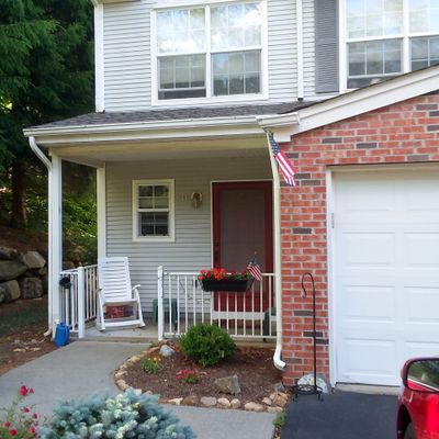 144 Brookside Ln, Mount Arlington, NJ 07856