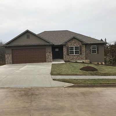 1608 Andretti Cir, Columbia, MO 65201