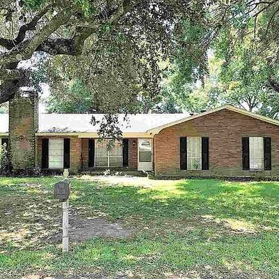 1100 Plum St, Vidalia, LA 71373