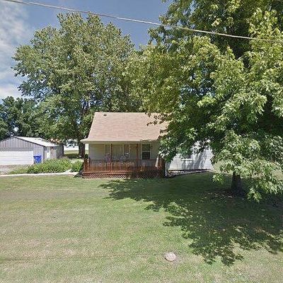 201 N Camp St, Summerfield, IL 62289