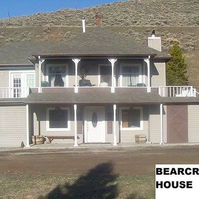 224 N 1 St St, Bearcreek, MT 59007