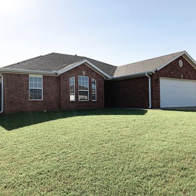 511 Dewberry Ln, Centerton, AR 72719