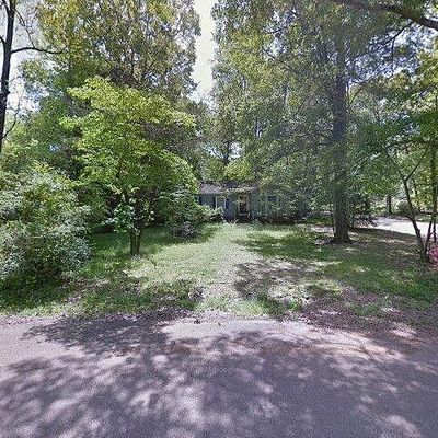 349 Colonial Dr, Jackson, MS 39204