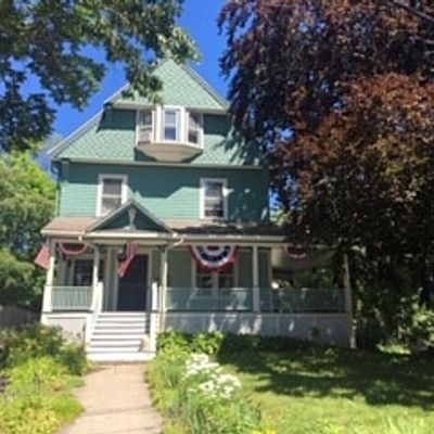 35 37 High St, Newton, MA 02464