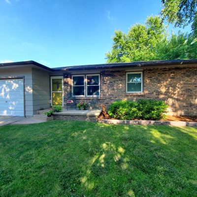 909 Hartford Ave, Norton, KS 67654