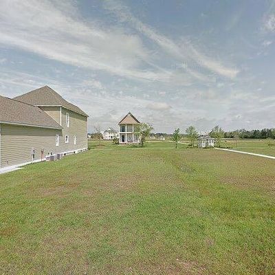 915 Periwinkle Ln, Foley, AL 36535