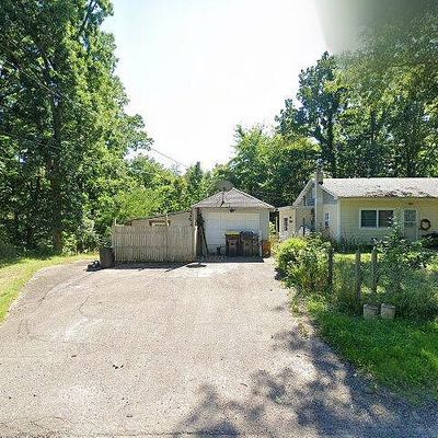 5744 Roosevelt St, Coloma, MI 49038