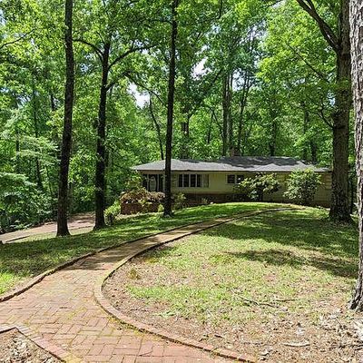 603 Forest Glen Rd, Columbus, MS 39705