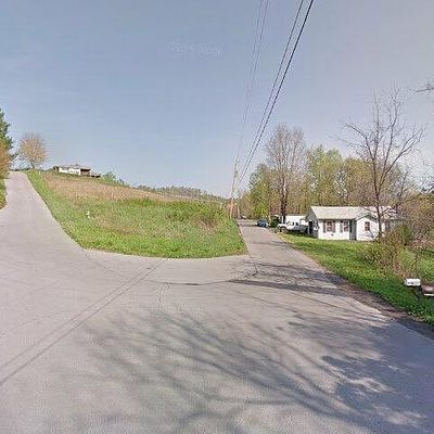 Daniel Ln, Elizabethton, TN 37643