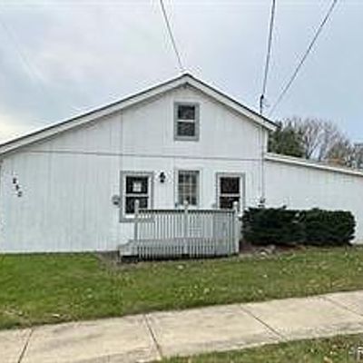 Russell Ct, Alpena, MI 49707