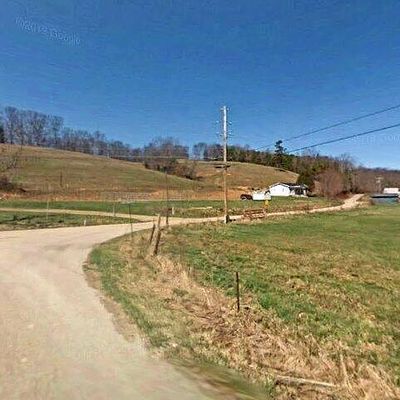 1111 High Knob Ridge Hwy #577, Annville, KY 40402