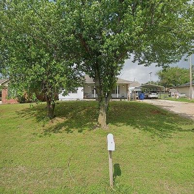 311 S Main, Blanchard, OK 73010