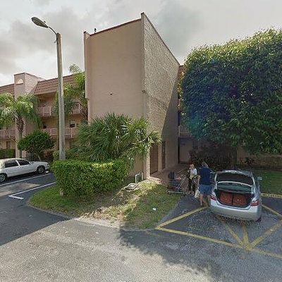 9900 Sunrise Lakes Blvd #203, Sunrise, FL 33322