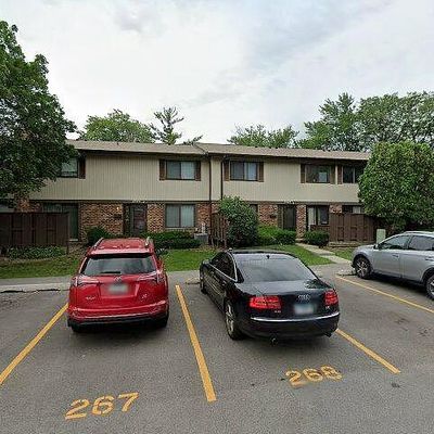 7343 Country Creek Way Unit 4, Downers Grove, IL 60516