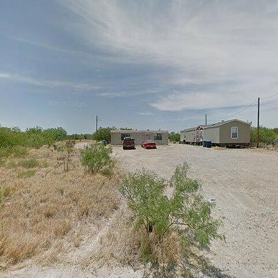 214 Dasaw Ln, Laredo, TX 78043