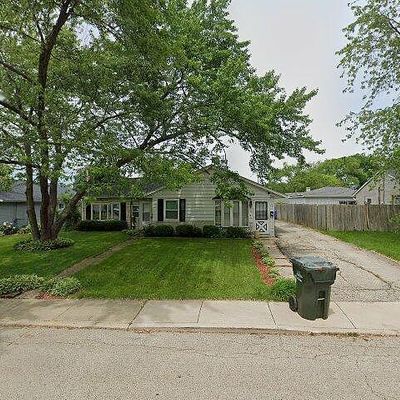 26 Walnut St, Carpentersville, IL 60110