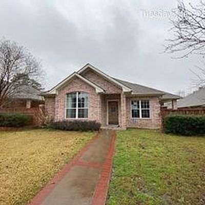 2604 Woodstock Dr, Lufkin, TX 75904